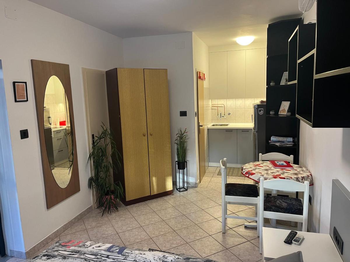 Lounge Appartment Luna Porec Exterior photo